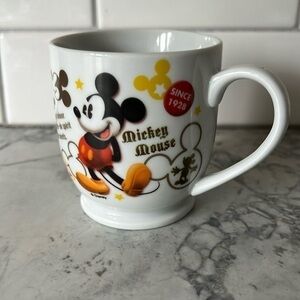 Mickey Mouse mug, since 1928 Mickey Disney